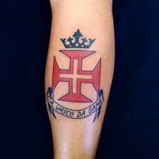 Studio Da Colina Mais Uma Cruz De Malta Pra Conta De 2018 Seguimos Na Contagem Para Saber Quantas Cruz De Malta Serao Tatuadas Esse Ano Aqui No Studio Trabalho Feito Pelo
