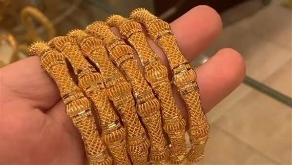تفسير حلم غوايش الذهب في المنام وعلاقته بزوال الهموم والأحزان