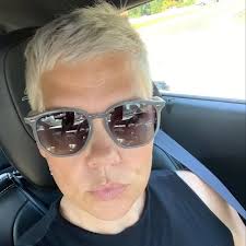 Tab Davis (@tabsaidspeaking) • Instagram photos and videos