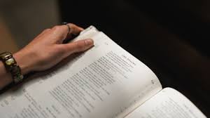 When a mongolian nomadic family's newest camel colt is rejected by its mother, a musician is needed for a ritual to change her mind. Bible Cliff Notes The New Testament United Church Of God