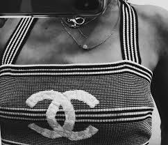 Aesthetic Black And White Vsco Pictures Vsco Lizzyashmead Black And White Photography White Aesthetic Black N White