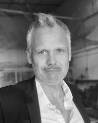 The artists of Edition 13