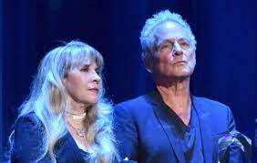 Help us build our profile of lindsey buckingham and stevie nicks! Lindsey Buckingham Says He Never Got Closure With Stevie Nicks