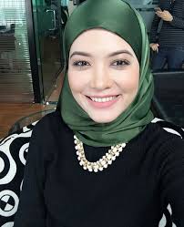 Nurul syafiqah hashim (born 1 january 1994 in pahang, malaysia) is a malaysian archer. Syatilla Melvin Wikipedia Bahasa Melayu Ensiklopedia Bebas