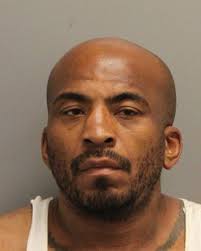 1 charged, 1 wanted for choking victim out, stealing cellphone in Dover