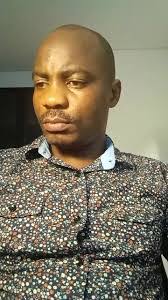 Robert Cephas's Instagram, Twitter & Facebook