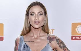 Karolina gilon we fryzurze wprost z lat 90. Love Island 3 Jeden Z Uczestnikow Od Lat Zna Sie Z Karolina Gilon Instagram Mowi Wszystko Szolbiznes Maxxx News Rmf Maxxx