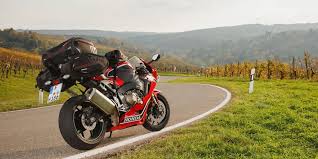 Hazırsanız Yola Çıkalım: En İyi Motosiklet Çantaları | ListeList.com