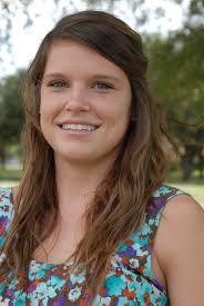 Kelsey Welden of Robinson Receives Scholarship to Pursue Teaching Career