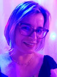 📚✨ 29 de outubro — Dia Nacional do Livro! ✨📚 Hoje trago sugestões  literárias com protagonismo negro, obras que celebram histórias, vozes e  identidades potentes! 📖 Livro 1: Agora Pode Chover —