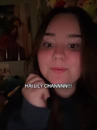 Lily Chan's Instagram, Twitter & Facebook