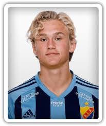 Abraham Villegas's Instagram, Twitter & Facebook