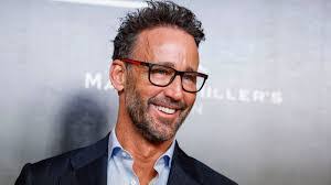 Fernando Rozo's Instagram, Twitter & Facebook