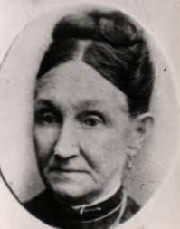 Ellen Alger's Instagram, Twitter & Facebook