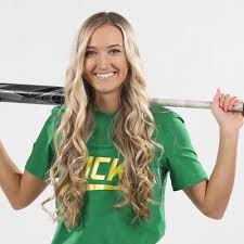 Haley cruse, a star oregon softball player, has more than 290,000 followers on instagram and twitter. Haley Cruse On Twitter Dear Duck Nation