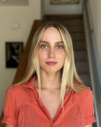 During her internship with Amy's Kitchen, a NorCal-based food manufacturing  company, Cleo Cowell (Interdisciplinary Studies '25) gained insight into  the organic food industry. As a marketing and communications intern, Cowell  worked to