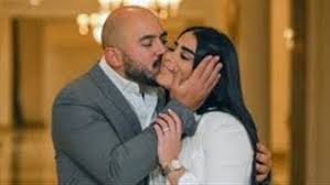 يونس بن متى أو يونان بن أمتّاي (بالعبريَّة: ØªÙ…ÙŠÙ… ÙŠÙˆÙ†Ø³ ÙŠØ«ÙŠØ± Ø§Ù„Ø¬Ø¯Ù„ ÙÙŠ Ø­ÙÙ„ Ø²ÙØ§Ù Ù…Ø­Ù…ÙˆØ¯ Ø§Ù„Ø¹Ø³ÙŠÙ„ÙŠ ÙÙŠØ¯ÙŠÙˆ