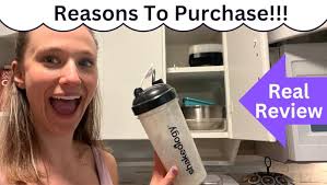 Amazon.com: Shakeology Premium Protein Shaker Cup, BPA Free, Leak Proof,  25oz : Health & Household