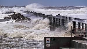 Fünf häuser seien vorerst nicht mehr bewohnbar. Sturm Ndr De Ndr De Wetter