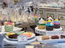 Oct 24, 2021 · step 1 : Are Disney World S Most Basic Cupcakes Worth It For A Cute Instagram Pic The Disney Food Blog