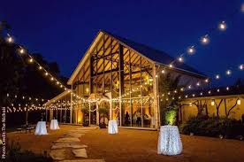 20 Outdoor Austin Wedding Venues See Prices Austin Wedding Venues Barr Mansion Wedding Barr Mansion