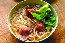 I totally cheat with the dipping sauce. Vietnamese Noodle Soup With Pork Balls Recipe