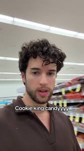 Cookie King Haircut Lance Baker