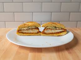 Our wait was surprisingly short for a packed saturday night. Smashburger S New Scorchin Hot Crispy Chicken How Spicy Is It Menu And Price