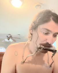 My friend Christopher’s song “jesse” his new soft knee band is playinn at  the odeon