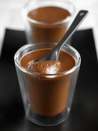 Petits Pots De Creme Au Chocolat Un Dessert Simple Et Classique Recipe In 2020 Italian Cookie Recipes Desserts Italian Christmas Cookie Recipes