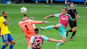 Villarreal vs rb salzburg predictions. Disallowed Goal In Cadiz Vs Villarreal Draw Puts Var Back In Spotlight Sportsnet Ca