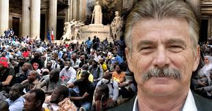 Jan Eichler 2. díl: Velkým problémem Francie je nezvládnuté  přistěhovalectví. Narůstá vzájemná nenávist a do mnoha oblastí nejezdí  policie.