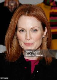 2,198 Amy Moore Photos & High Res Pictures