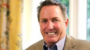 Stefan Ward's Instagram, Twitter & Facebook