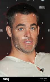 Chris pine wonder woman hi-res stock photography and images