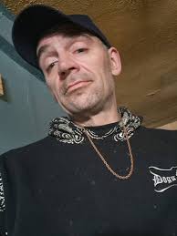 Morning everyone how was your night. Hope you're okay all. #hastageveryone 