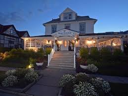 1505 Ocean Ave Spring Lake Nj 07762 Mls 21643045 Zillow Waterfront Homes For Sale Waterfront Homes Mansions