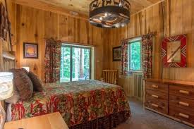 Pet friendly cabins in brown county indiana. Nashville Indiana Cabin Rentals Getaways All Cabins