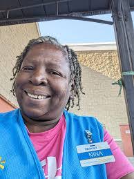 Laree Clark's Instagram, Twitter & Facebook