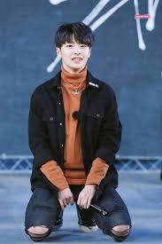 Gdzie hyunjin to zawodowy model, zyskujący co raz większą popularność, a jeongin pragnie być tylko doceniony. Things I Love About Jeongin Stray Kids Amino