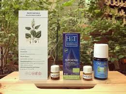 La Nouveaute Du Jour De La Maison Neroli Le Patchouli Oshadhi Prenant Place Aux Cotes De Son Cousin Sri Lankais De Chez Herbes 10 Things Drinks Patchouli