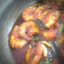 Teringin nak makan udang campur nenas masak lemak cili api yang sedap dan padu kuahnya. Resipi Udang Kunyit Cara Rizalman Dapuqzaila