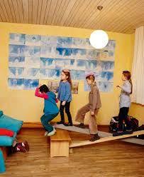 Image Result For Bewegtes Klassenzimmer Waldorfschule Klassenzimmer Waldorf Schule Erste Klasse