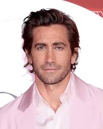 I promise to try and get a personality that's not exclusively Jake  Gyllenhaal ASAP. But for now, Tony Award-nominee Jacob Benjamin Gyllenhaal  making the theater Gods smile real wide in custom powder