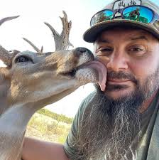 Big Frame Buck From Two Past Season's !! @dpr_visuals . . . . . . .  #elchaparralranch #mule #muledeer #muledeerhunting #muley #muledeercountry  #muleys #muleymonday #muleyfreak #muleycrazy #muleymadness #muleytines  #muleybuck #muleypursuit #muleysheds ...