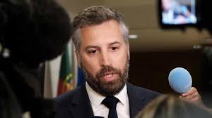 Последние твиты от pedro nuno santos (@pnspedronuno). E Sempre De Liberdade Que Falamos Quando Falamos De Estado Social