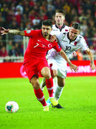 كلما شاهدنا قميص منتخب ، يلفت انتباهنا عدم وجود إعلان عليه. Ù…Ù†ØªØ®Ø¨ ØªØ±ÙƒÙŠØ§ 2019
