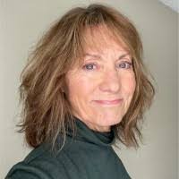 Kathryn Seal's Instagram, Twitter & Facebook