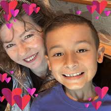 What food ideas are suitable for a 'Ready to Pop' themed baby shower?