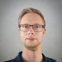 Marty Bloom's Instagram, Twitter & Facebook